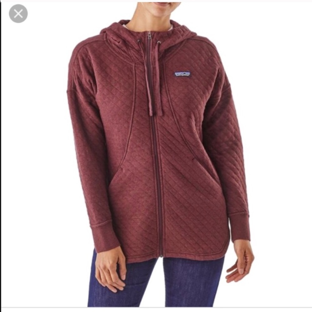 Patagonia quilted maroon  jacket women’s medium